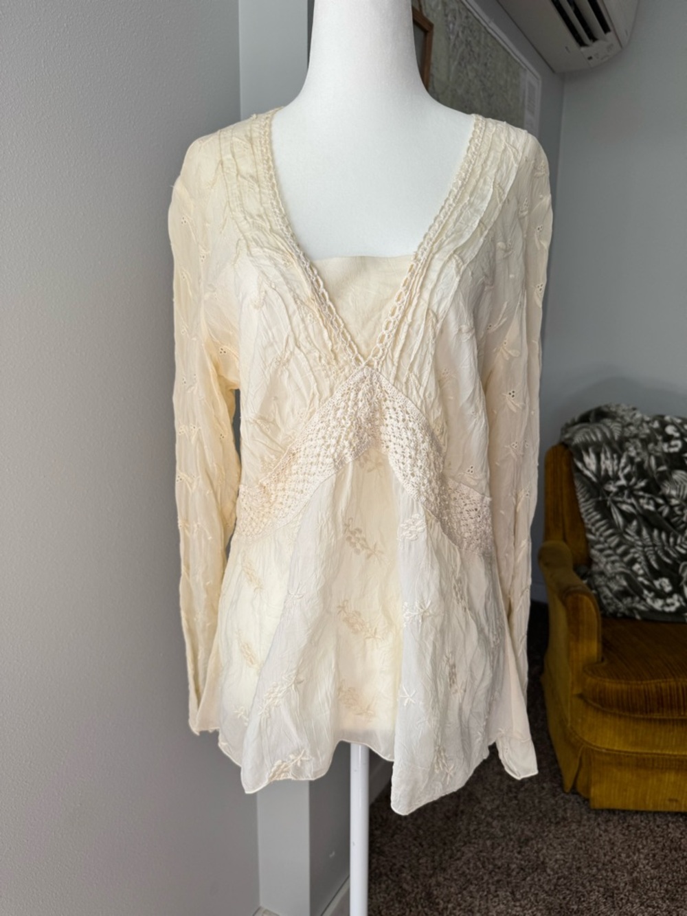 Vintage J Jill cream ivory silk eyelet lace crochet blouse boho size medium